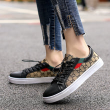 Load image into Gallery viewer, Men Canvas Shoe/Sneaker Light Weight