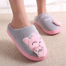 Load image into Gallery viewer, House Shoes plush cat print