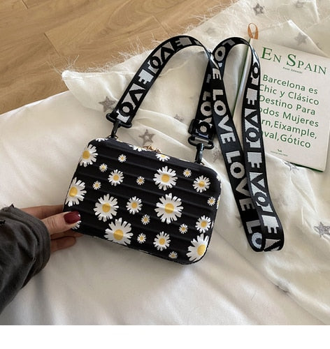 Luxury Shoulder Bags for Women Fashion Small Luggage Bag 2020 New Female Suitcase Shape Mini Bag PU Single Cartoon Clutch Bag