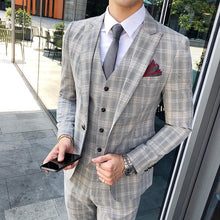 Load image into Gallery viewer, Men&#39;s 3 Piece Business Suit Plaid